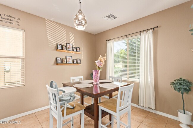 Foto del edificio - 4610 W White Canyon Rd