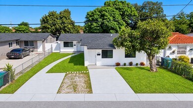Building Photo - 7393 SW 22nd St