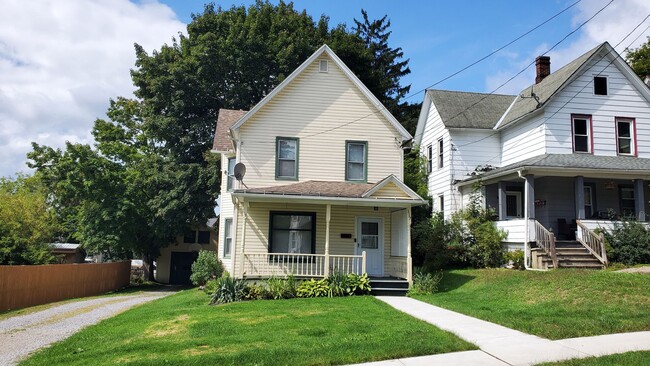 Building Photo - Three Bedroom Single Family Home in Olean ...