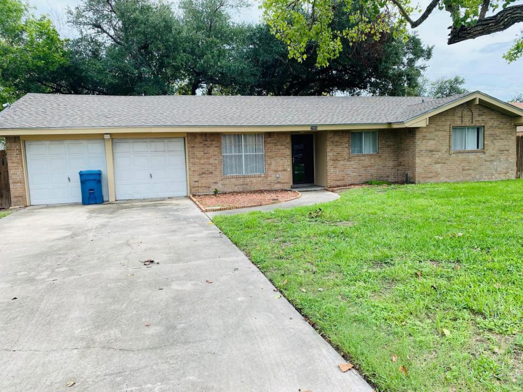 2994 Lovers Ln, Ingleside, TX 78362 House Rental in Ingleside, TX