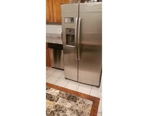 Building Photo - 851 Broadway