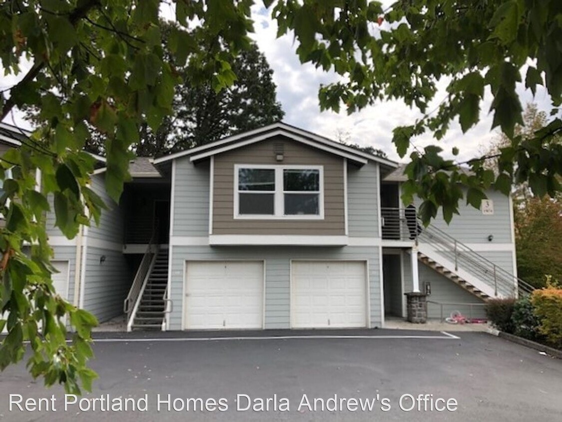 Primary Photo - Studio, 1 bath House - 15074 NW Central Dr...