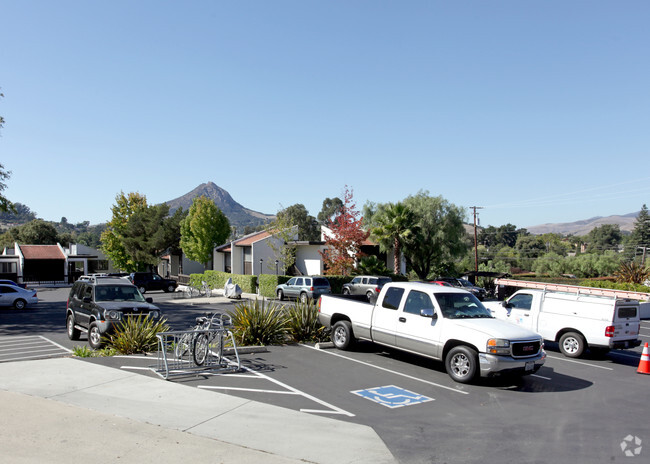 Building Photo - Sheri Apartments