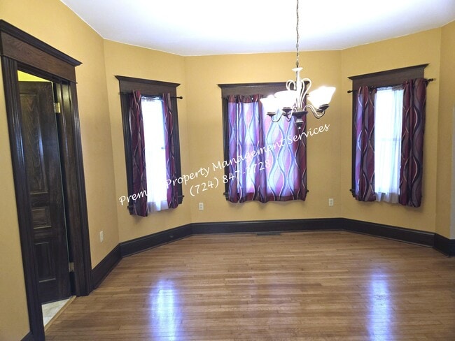 Building Photo - 140 Jefferson Ave