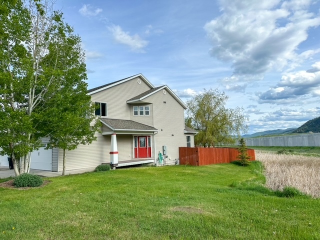 Primary Photo - 1712 Bluestone Dr