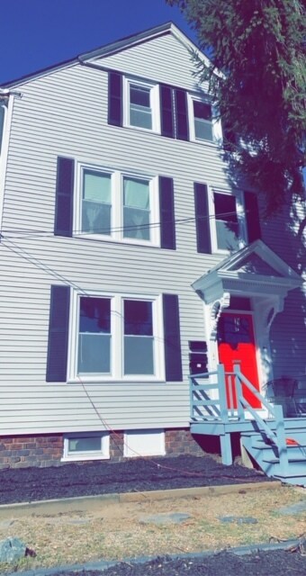 Primary Photo - 270 Doyle Ave