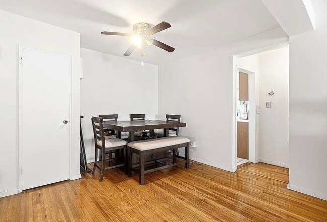 Foto del edificio - 6535 Broadway