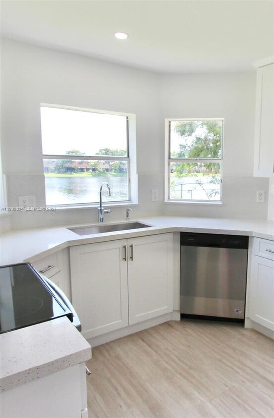 Photo - 239 NW 107th Avenue, Pembroke Pines, FL 33026