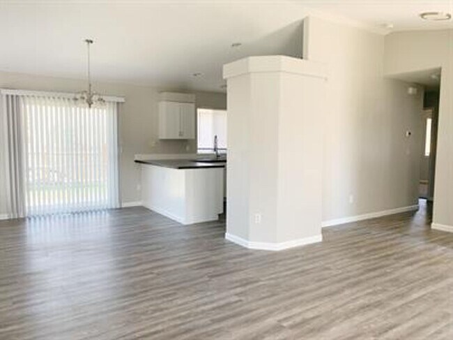 Foto del edificio - South Boise 3 Bedroom Home