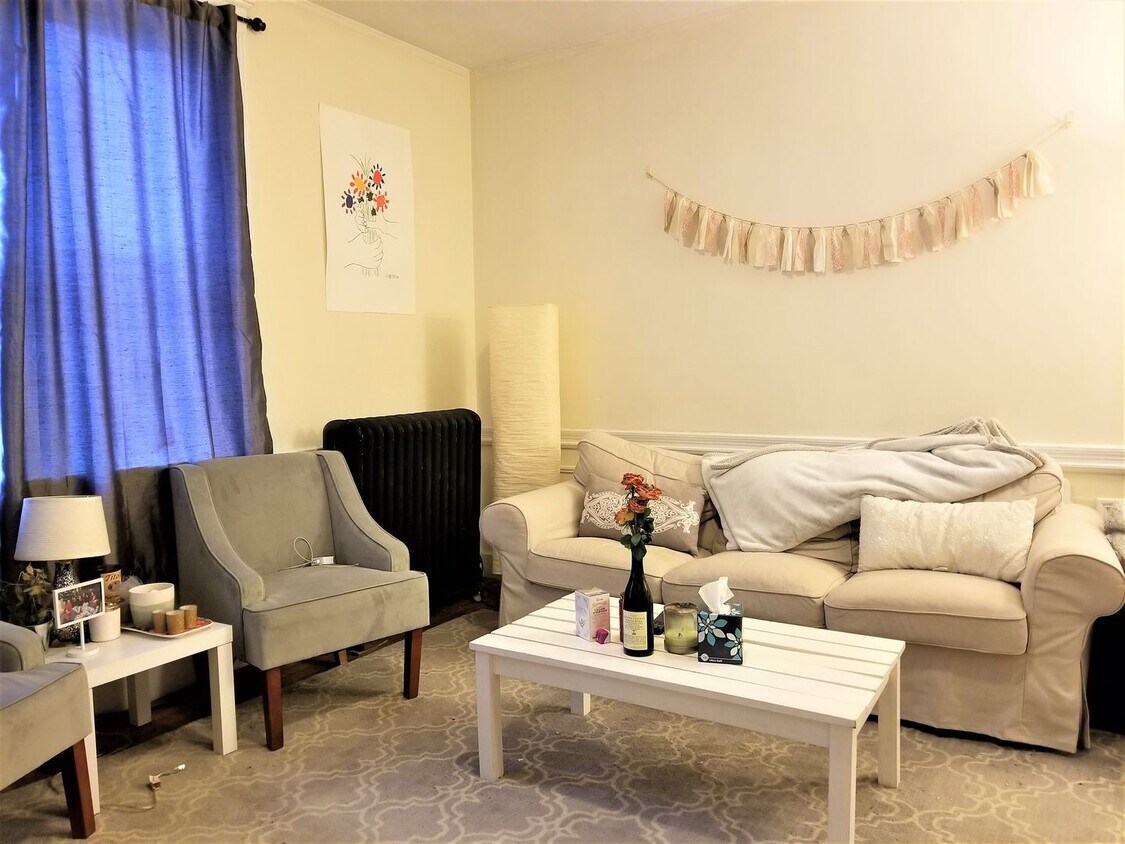 Primary Photo - Renovated 4 Bed • Heat & Hot Water Included • Prime Brookline Location • LL Paying 1 Month Fee