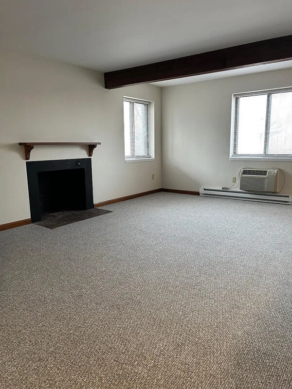 Building Photo - 1 Station St