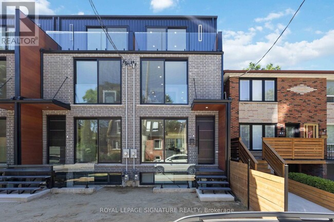 Building Photo - 43A Cummings St