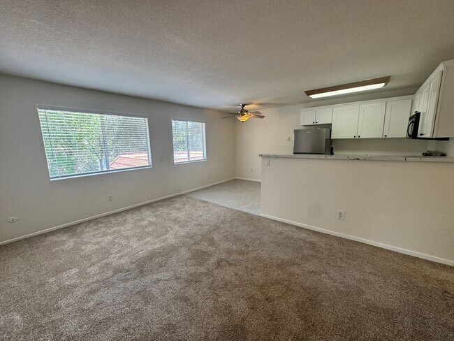 Foto del edificio - 2616 Alpine Blvd