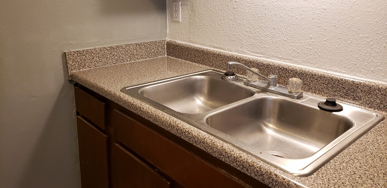 Foley Hill Apartments Apartments in Alvin, TX