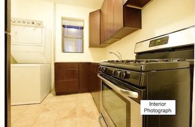 Foto del edificio - 1561 Union St