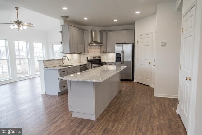 Building Photo - 222 Drawyers Dr
