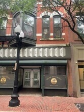 Building Photo - 204 Westminster St