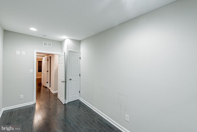 Foto del edificio - 1036 Patapsco St