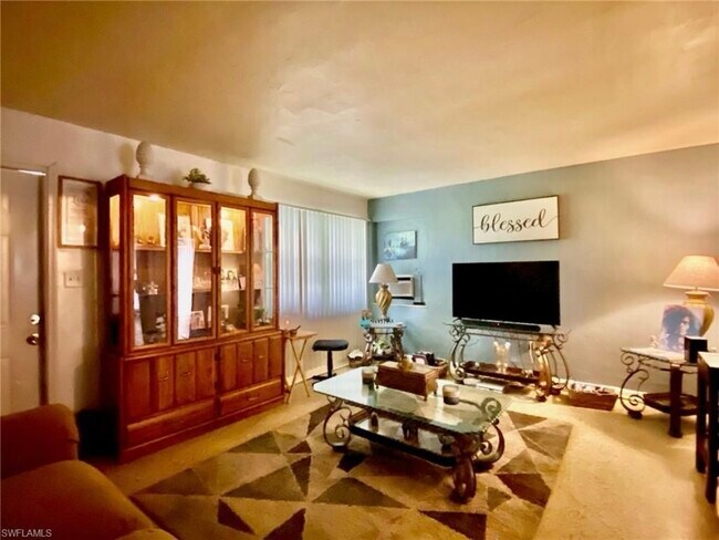 Foto del edificio - 2217 Jackson St