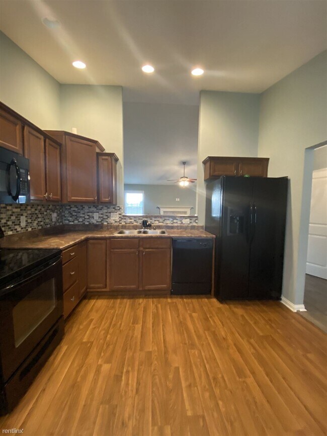 Building Photo - 3 br, 2 bath House - 1274 Chicory Way