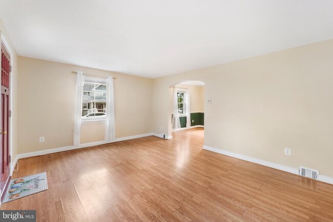 Foto del edificio - 4763 1st St N