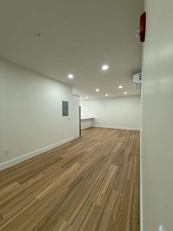 Foto del edificio - 124 Abbott St
