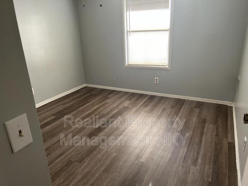 904 Amhurst Dr, Erlanger, KY 41018 House Rental in Erlanger, KY