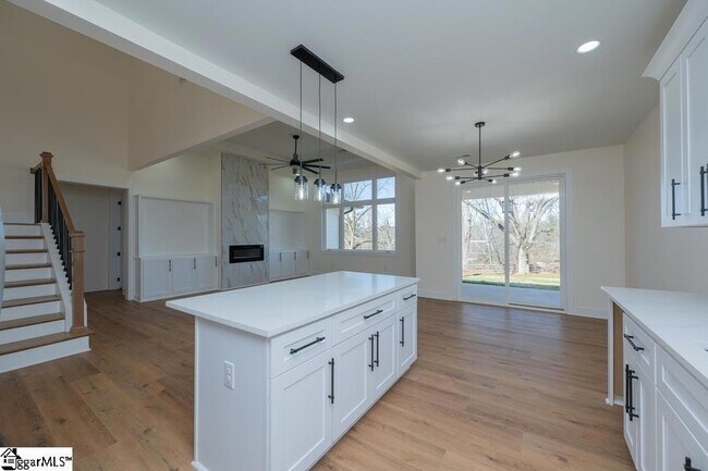 Foto del edificio - 105 Horseshoe Bend Rd