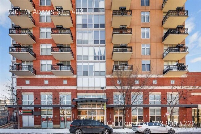 Foto del edificio - 1201 W Adams St