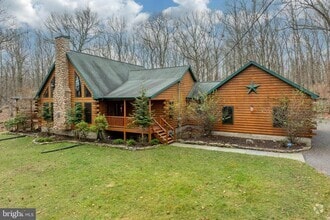 Building Photo - 1212 Acacia Dr