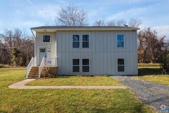 Building Photo - 1795 Avon Rd