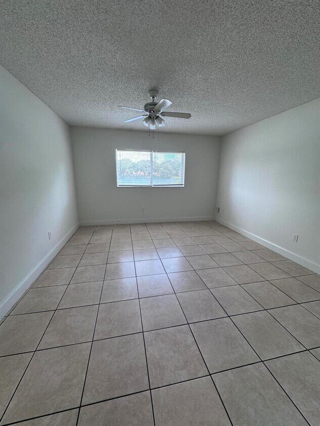 Foto del edificio - 3610 N 56th Ave