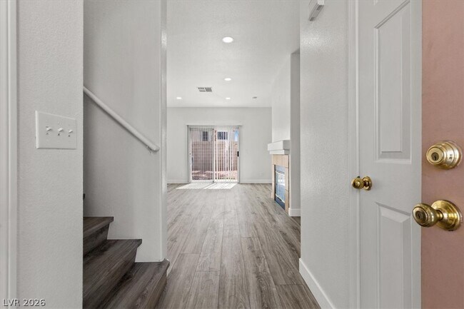 Foto del edificio - 1412 Beaver Spring St