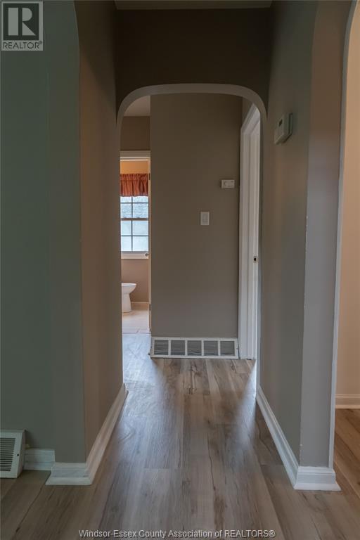 Building Photo - 4060 Casgrain Dr