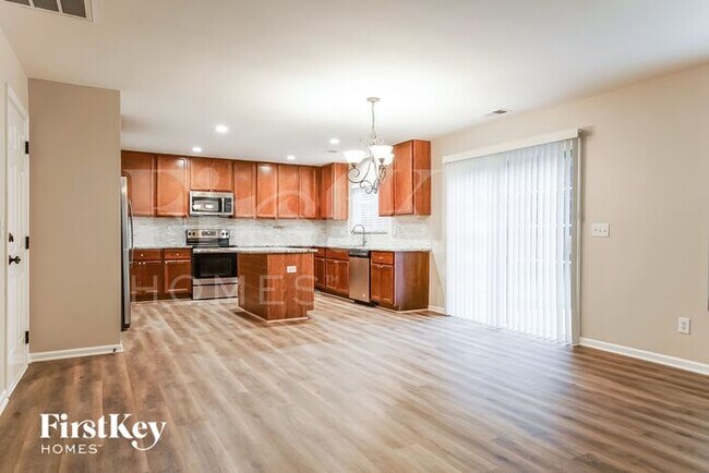 Foto del edificio - 5900 Ricker Rd