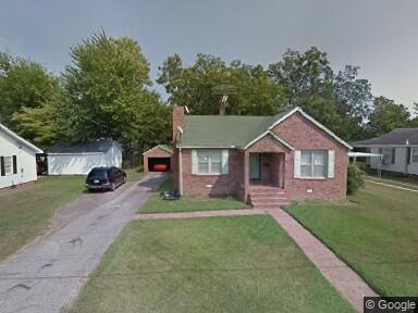 Primary Photo - 214 N Madison St
