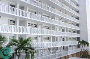 Foto del edificio - 1012 N Ocean Blvd