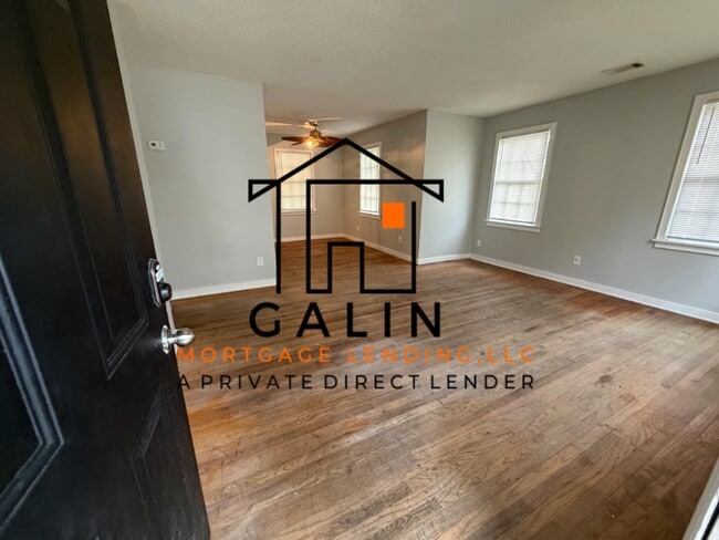 Building Photo - 261 W 73rd St