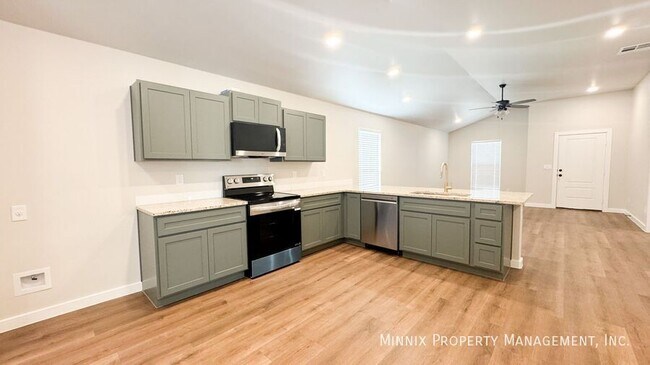 Foto del edificio - 2156 Kokomo Ave