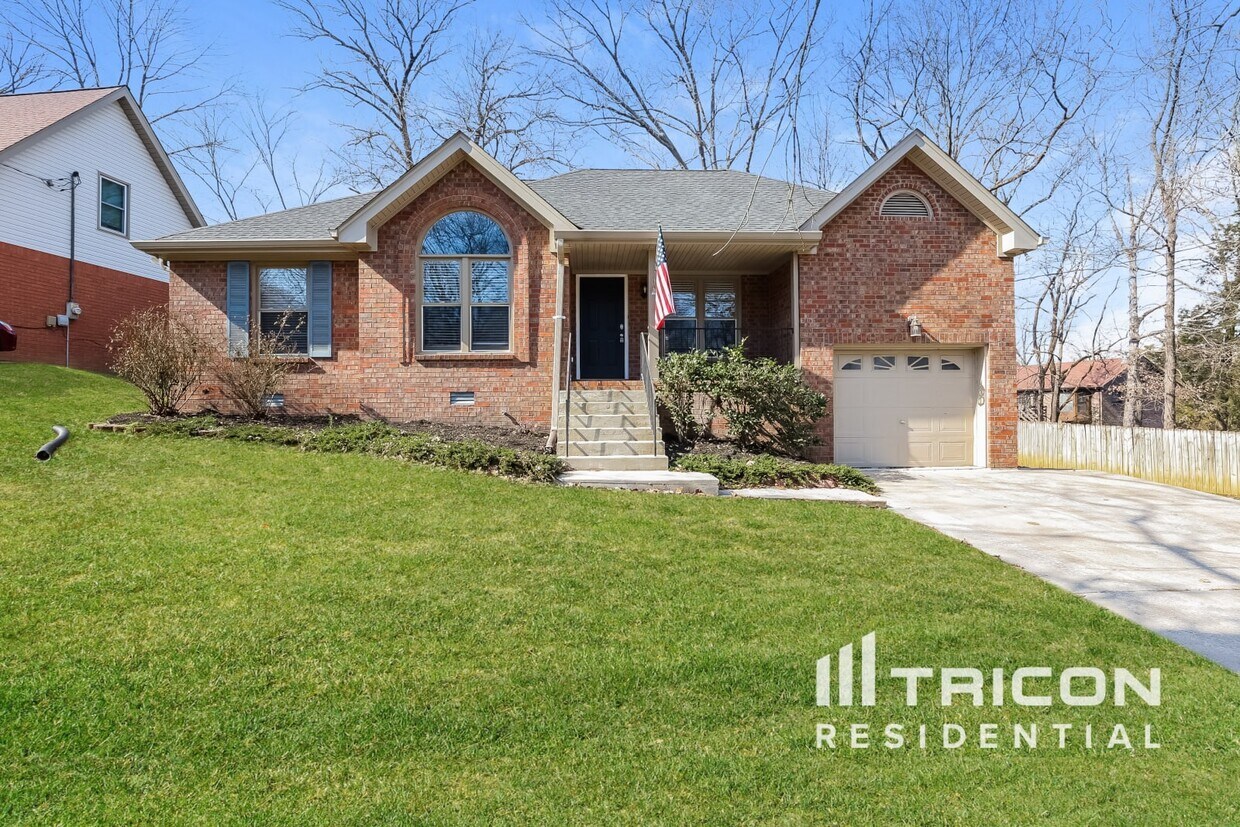 Foto principal - 2828 Blackwood Drive Nashville TN