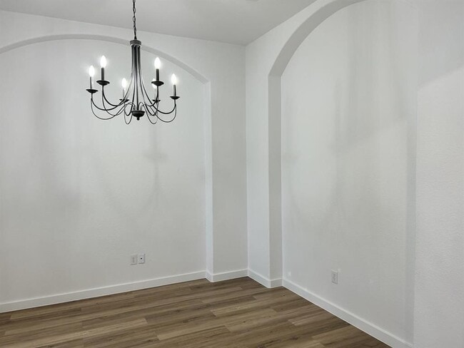 Foto del edificio - 1506 Cosmos Way