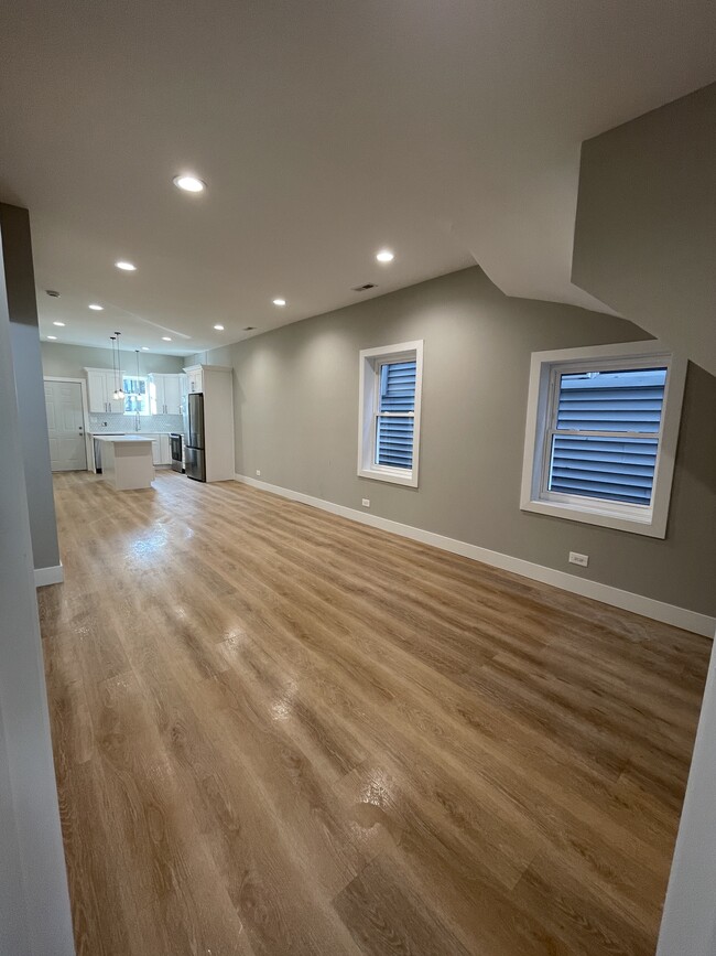 Open Concept - 3632 N Ashland Ave