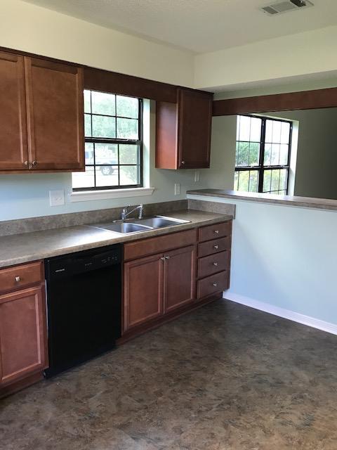 Building Photo - 107 Crystal Lake Ln