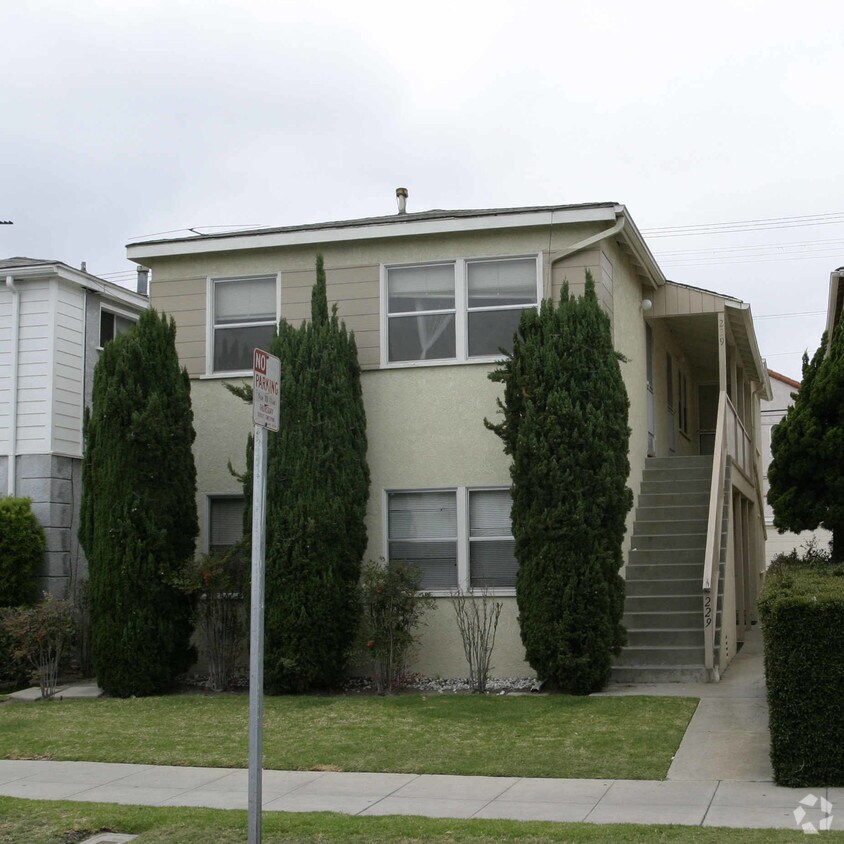 Granada Lofts Apartments in Long Beach, CA