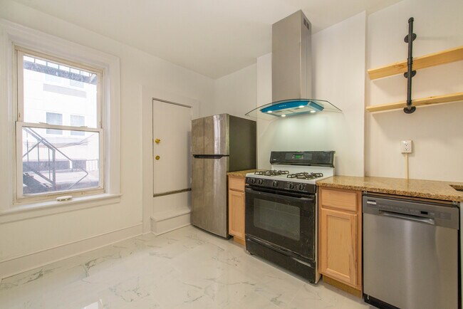 Cocina - 246 Main St