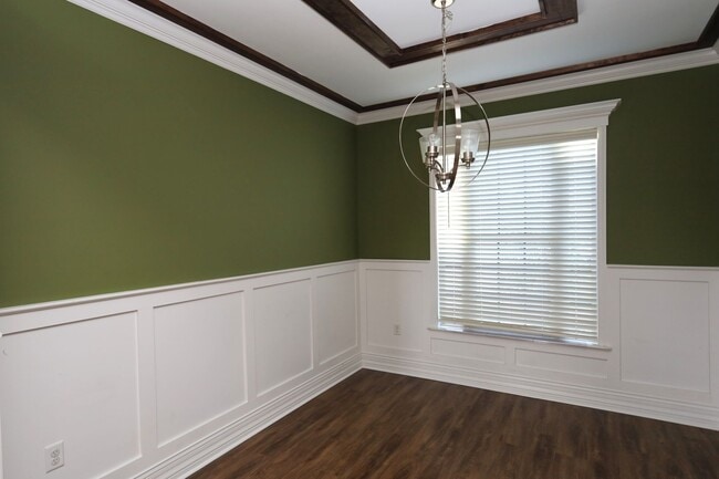 Building Photo - 4000 Crusader Ct