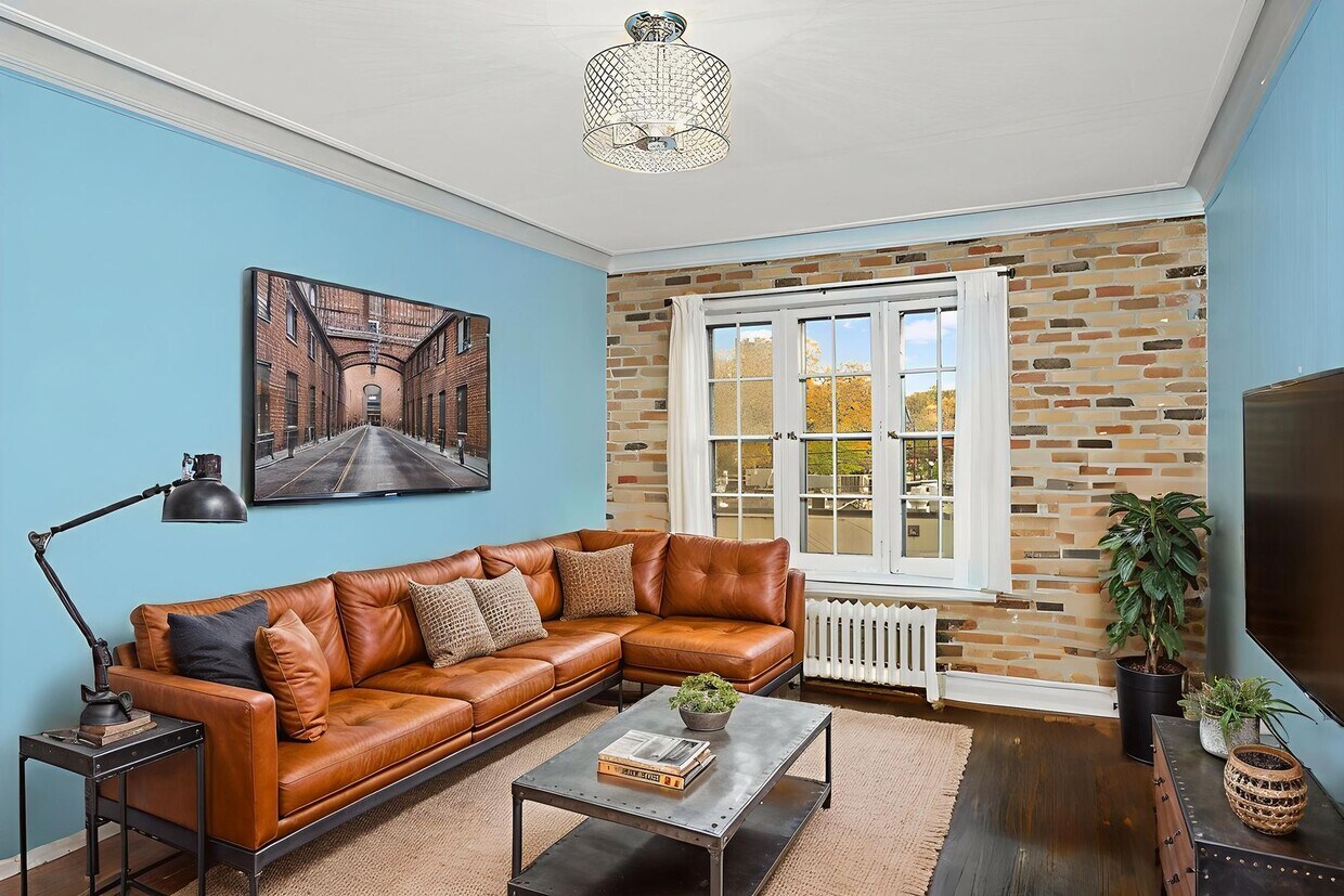 Primary Photo - Charming 1-Bed 1-Bath Available Now!
