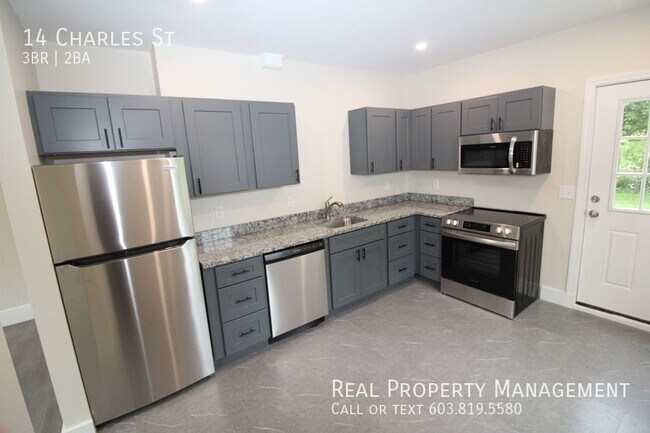 Foto del edificio - Spacious Large 3-BD apartment located in t...