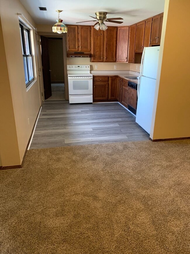 Building Photo - Three Bedroom One and a Half Bath Ranch Home in Delhi