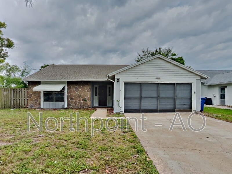 Foto principal - 7742 Mitchell Ranch Rd